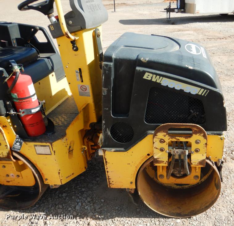 image for item DE3874 2011 Bomag BW900-50 double drum vibratory roller