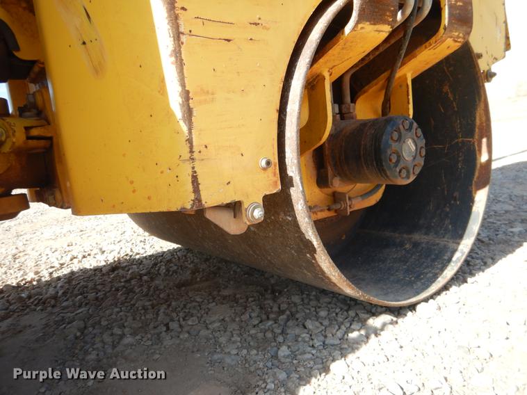 image for item DE3874 2011 Bomag BW900-50 double drum vibratory roller