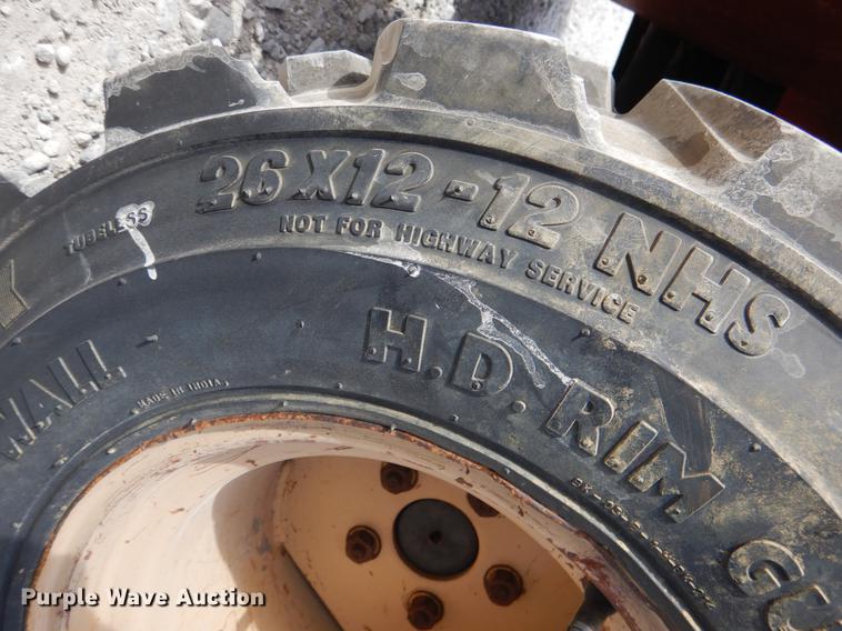 image for item DE3893 2005 Ditch Witch RT40 trencher