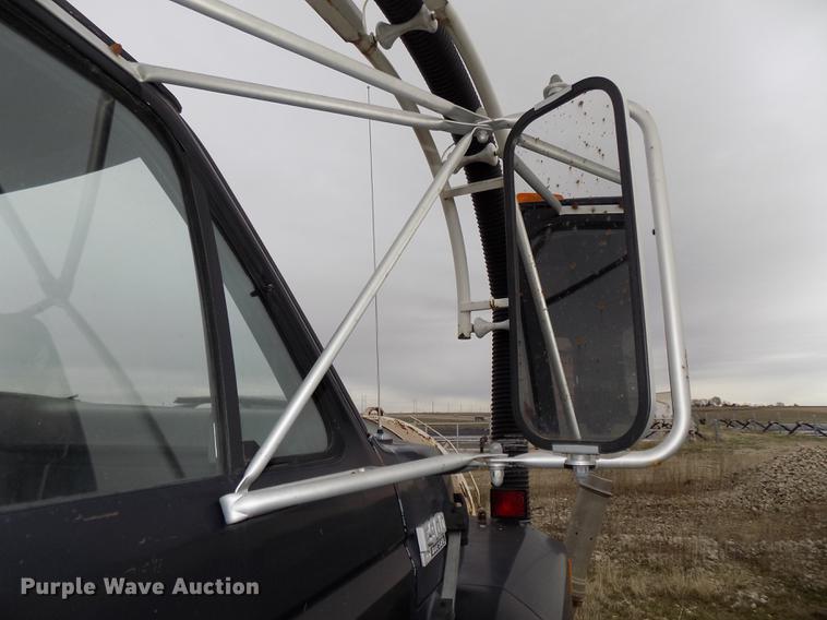 image for item DE7647 1990 Ford FT900 vacuum truck