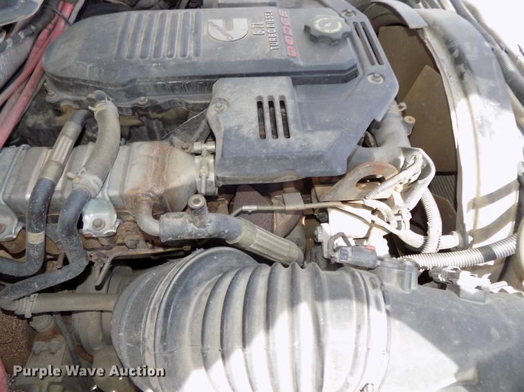 image for item DE7661 2009 Dodge Ram 5500 bucket truck