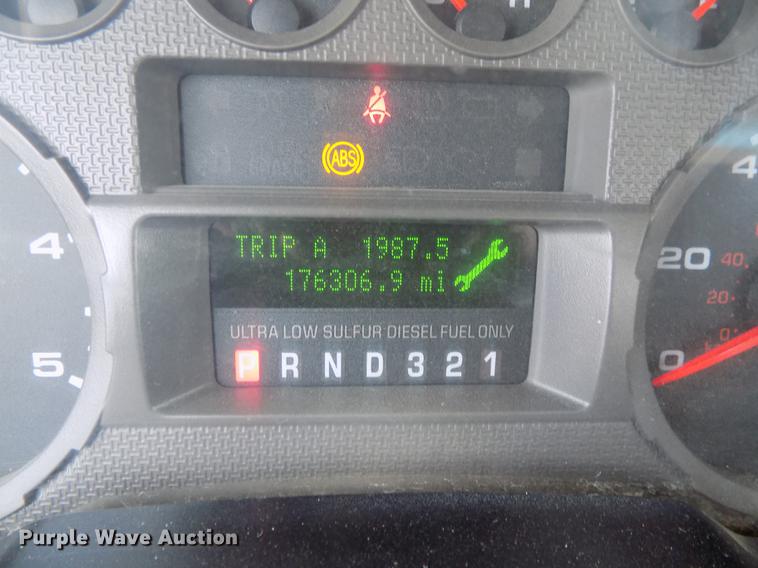 image for item DE7662 2008 Ford F550 Super Duty XL bucket truck