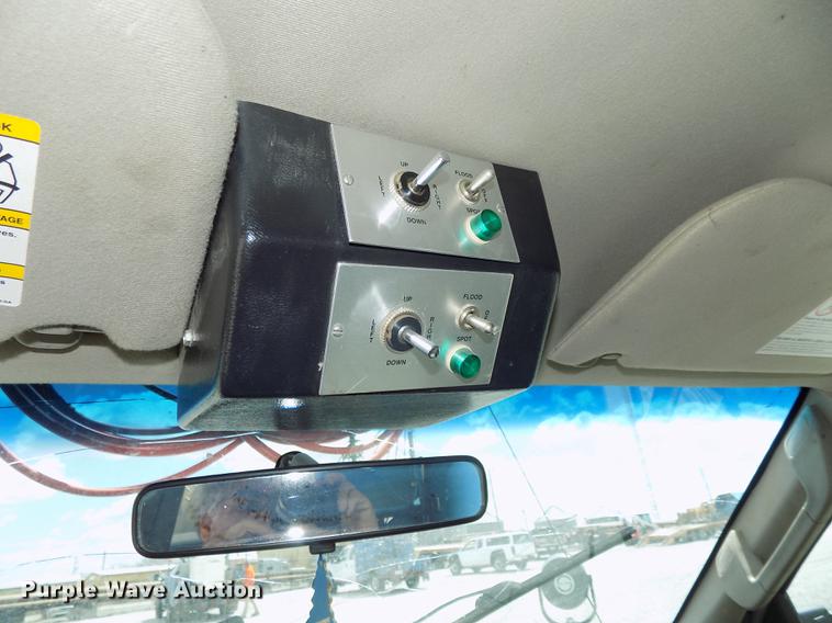 image for item DE7662 2008 Ford F550 Super Duty XL bucket truck