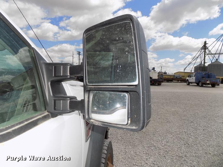 image for item DE7662 2008 Ford F550 Super Duty XL bucket truck