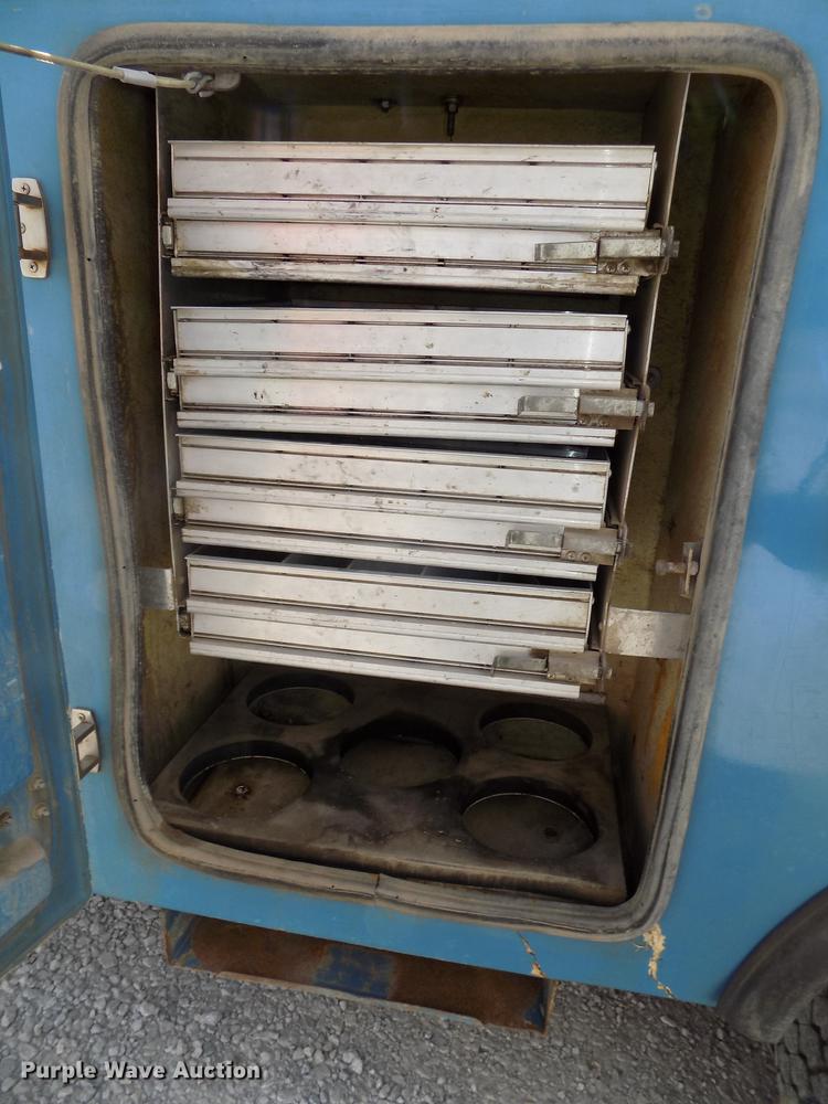 image for item DE7662 2008 Ford F550 Super Duty XL bucket truck