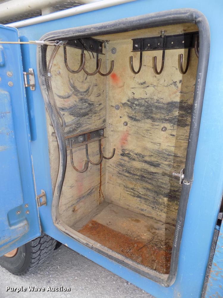 image for item DE7662 2008 Ford F550 Super Duty XL bucket truck