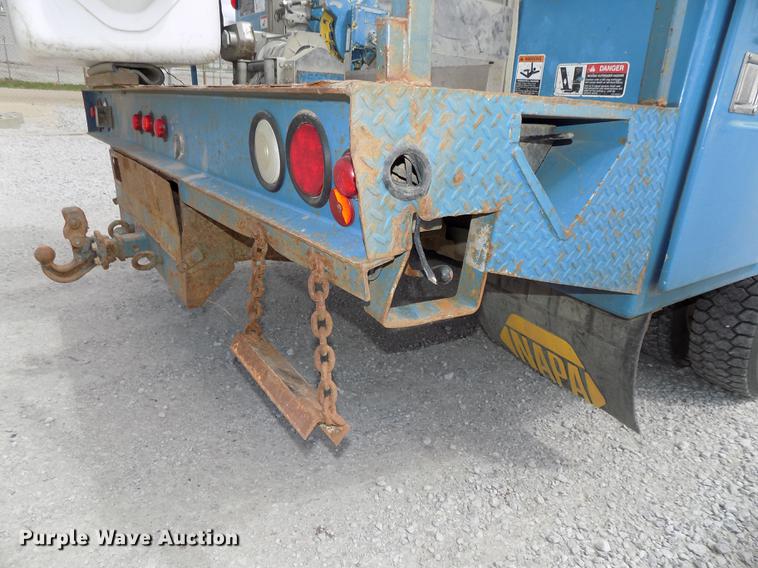 image for item DE7662 2008 Ford F550 Super Duty XL bucket truck