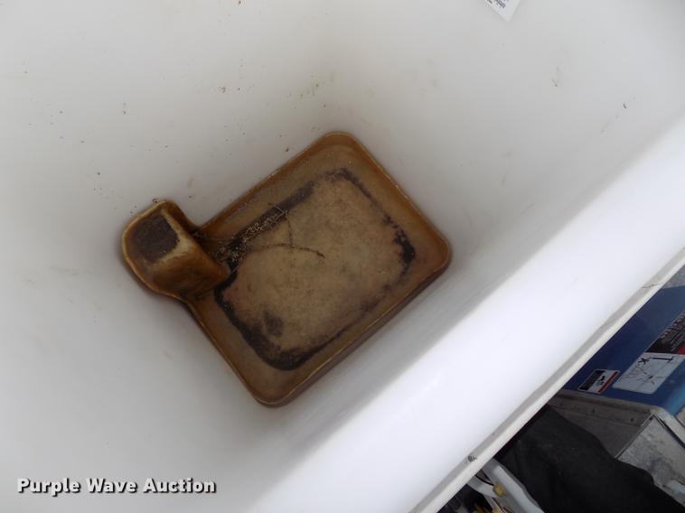 image for item DE7662 2008 Ford F550 Super Duty XL bucket truck