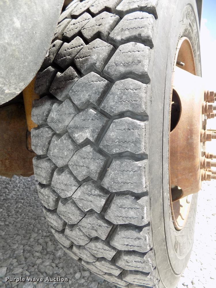 image for item DE7662 2008 Ford F550 Super Duty XL bucket truck