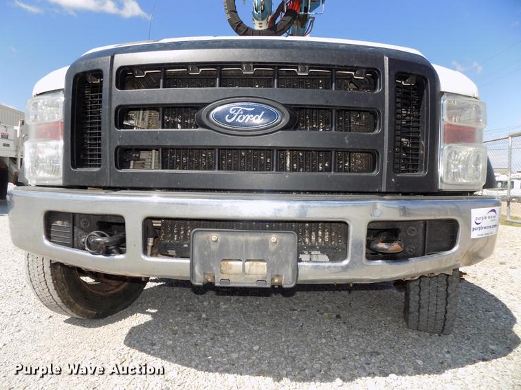 image for item DE7663 2009 Ford F550 Super Duty XL bucket truck