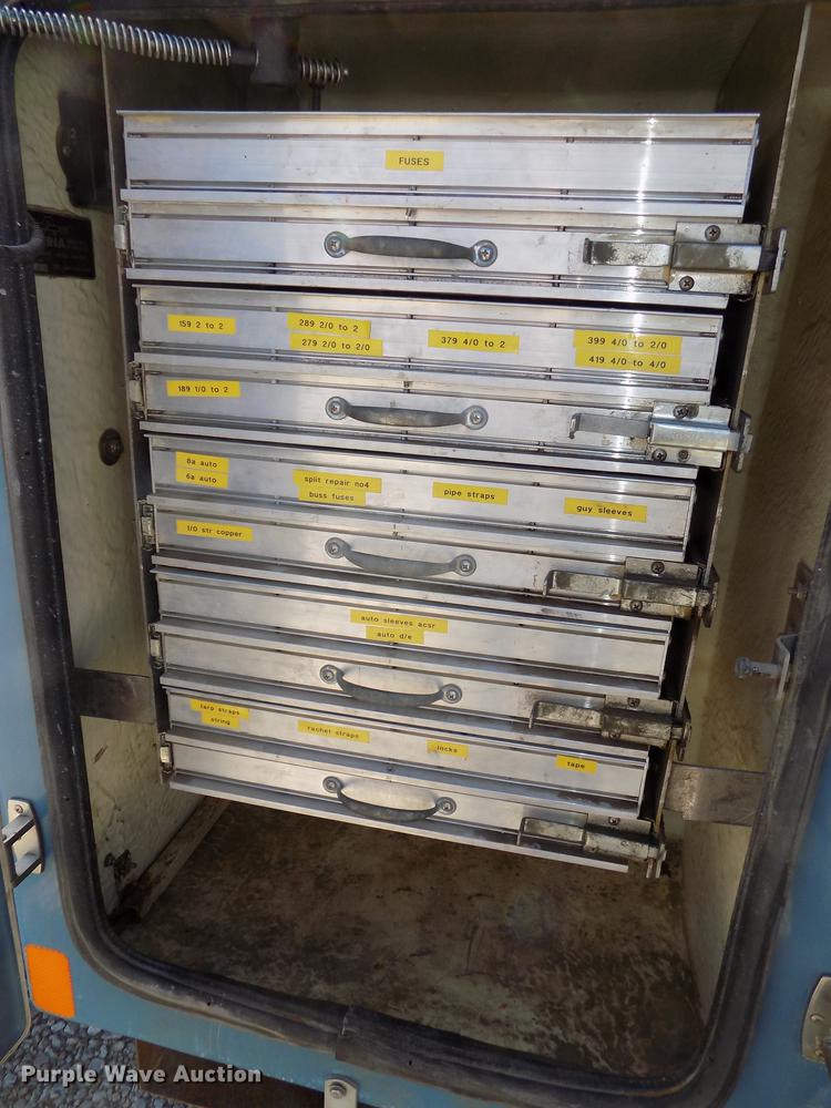 image for item DE7663 2009 Ford F550 Super Duty XL bucket truck