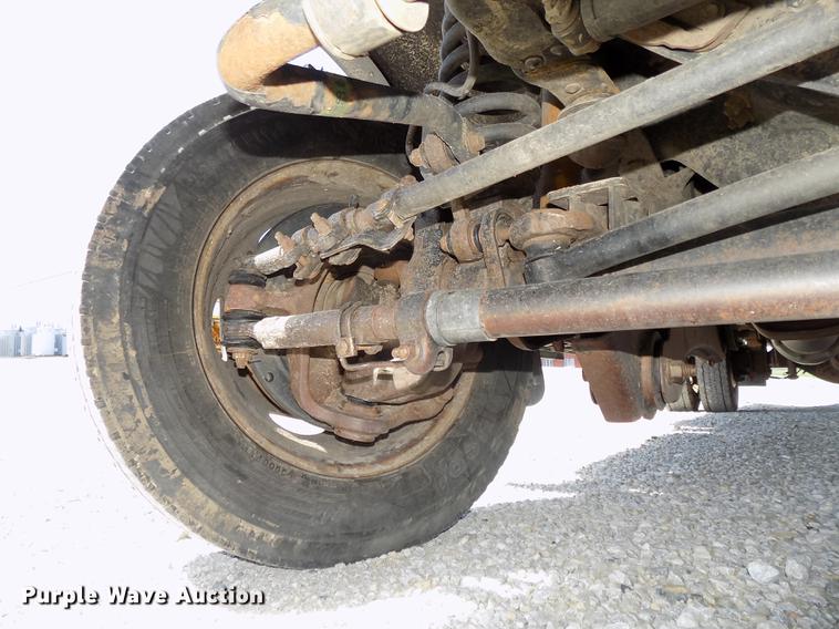 image for item DE7663 2009 Ford F550 Super Duty XL bucket truck