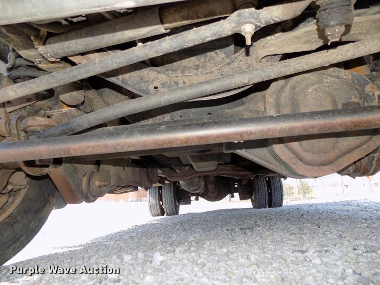 image for item DE7663 2009 Ford F550 Super Duty XL bucket truck