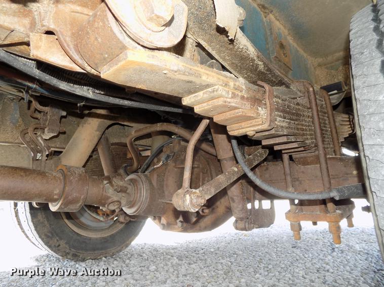 image for item DE7663 2009 Ford F550 Super Duty XL bucket truck