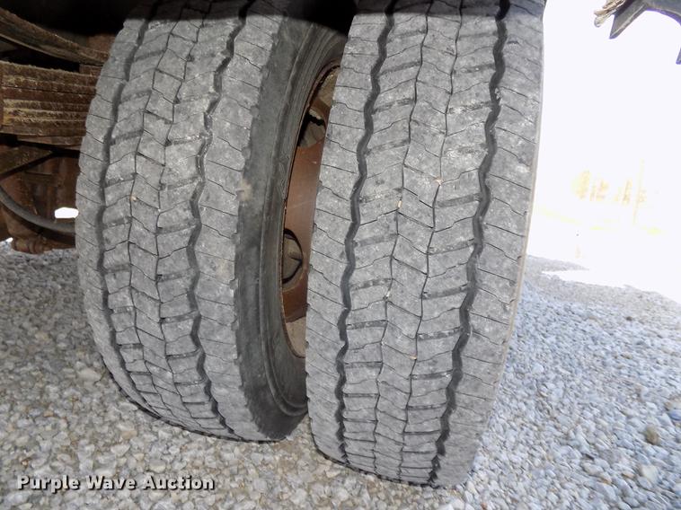 image for item DE7663 2009 Ford F550 Super Duty XL bucket truck