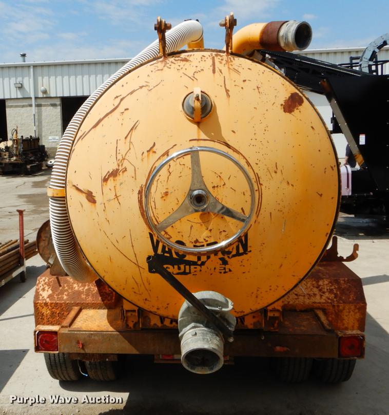 image for item DE8310 2000 Vac-tron PMD800GT vacuum excavator