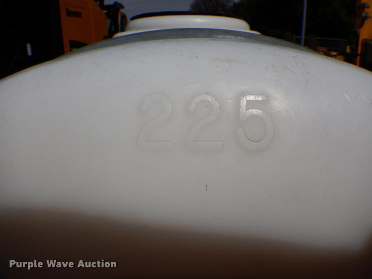 image for item DE8310 2000 Vac-tron PMD800GT vacuum excavator