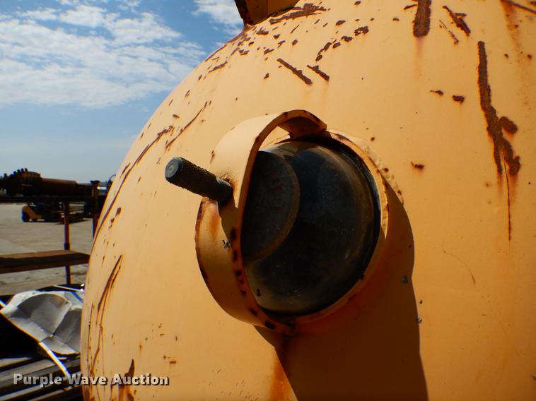 image for item DE8310 2000 Vac-tron PMD800GT vacuum excavator