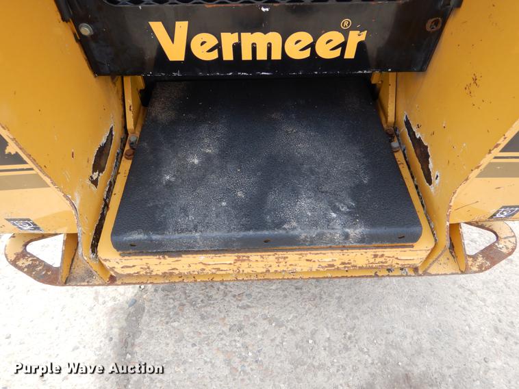 image for item DE8311 2007 Vermeer S600TX compact utility loader