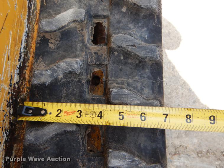 image for item DE8311 2007 Vermeer S600TX compact utility loader