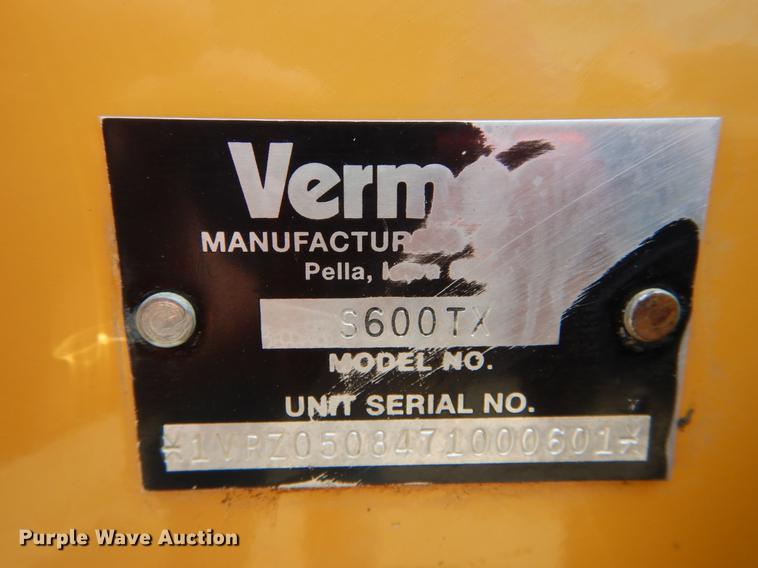 image for item DE8311 2007 Vermeer S600TX compact utility loader