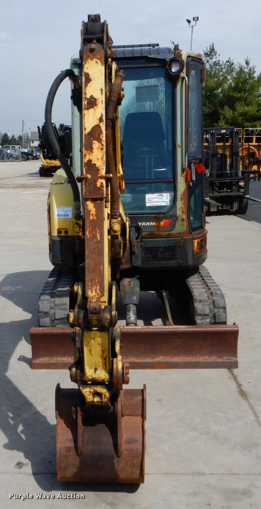 image for item DE8312 Yanmar VI027 mini excavator