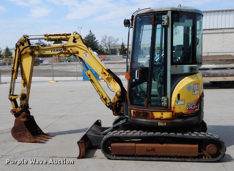 image for item DE8312 Yanmar VI027 mini excavator