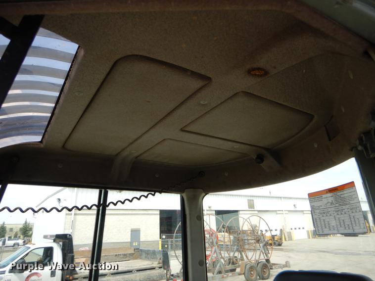 image for item DE8312 Yanmar VI027 mini excavator