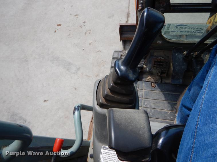 image for item DE8312 Yanmar VI027 mini excavator
