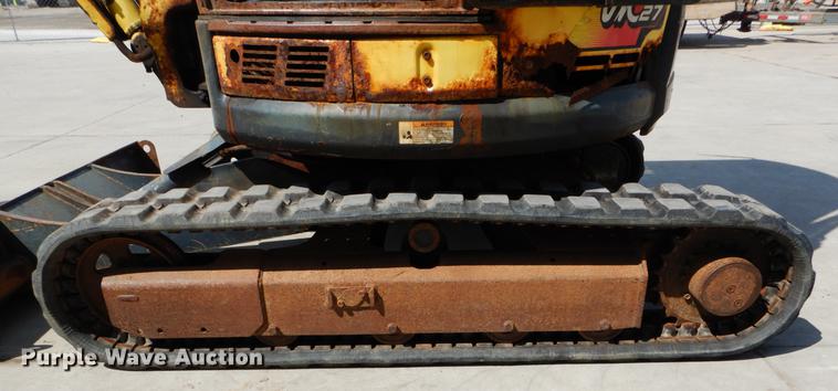 image for item DE8312 Yanmar VI027 mini excavator
