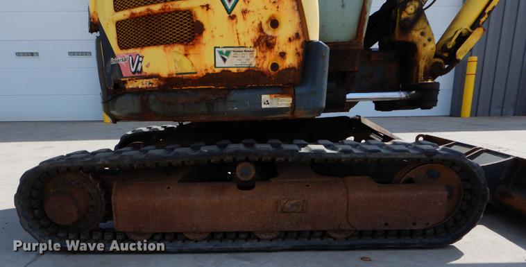 image for item DE8312 Yanmar VI027 mini excavator