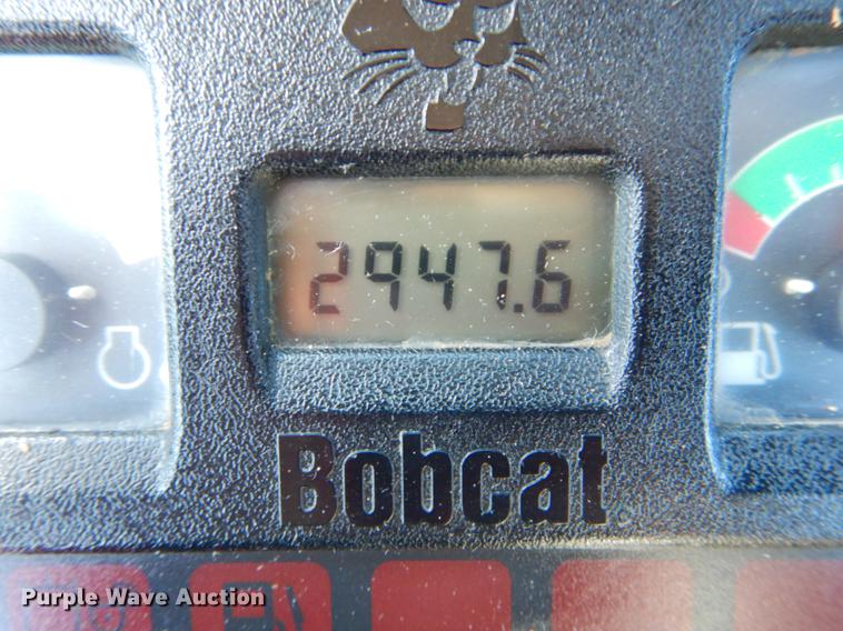 image for item DE8346 2005 Bobcat 430 mini excavator