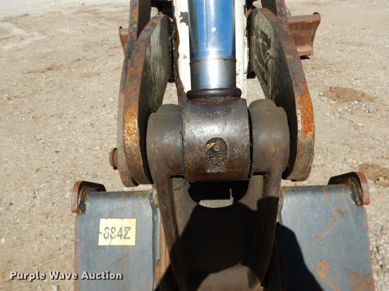 image for item DE8346 2005 Bobcat 430 mini excavator