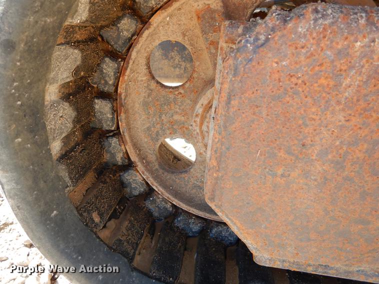 image for item DE8346 2005 Bobcat 430 mini excavator