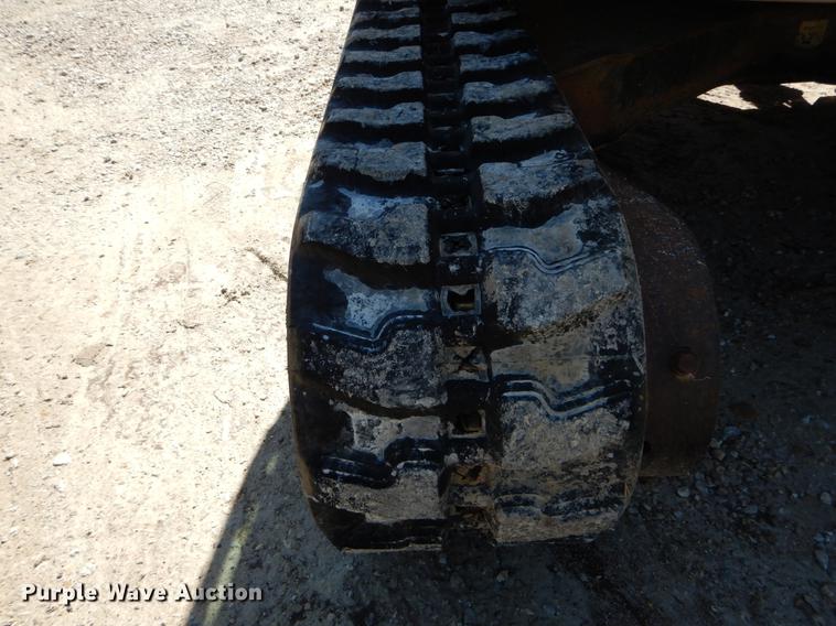 image for item DE8346 2005 Bobcat 430 mini excavator