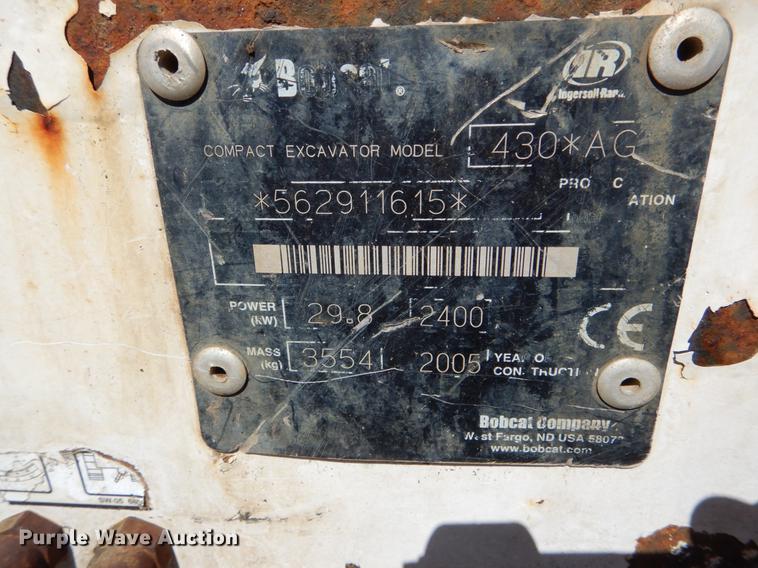 image for item DE8346 2005 Bobcat 430 mini excavator