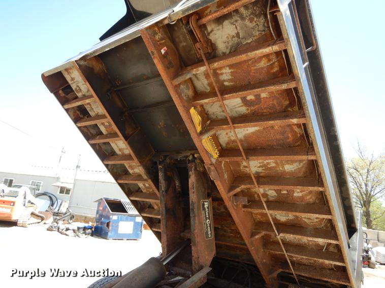 image for item DE8348 2002 International 4700 dump truck