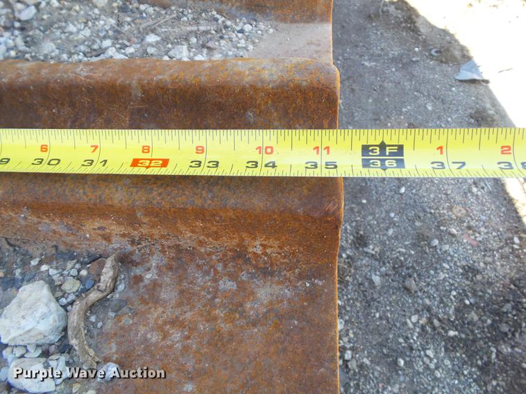 image for item DF0756 2005 Caterpillar 365B excavator