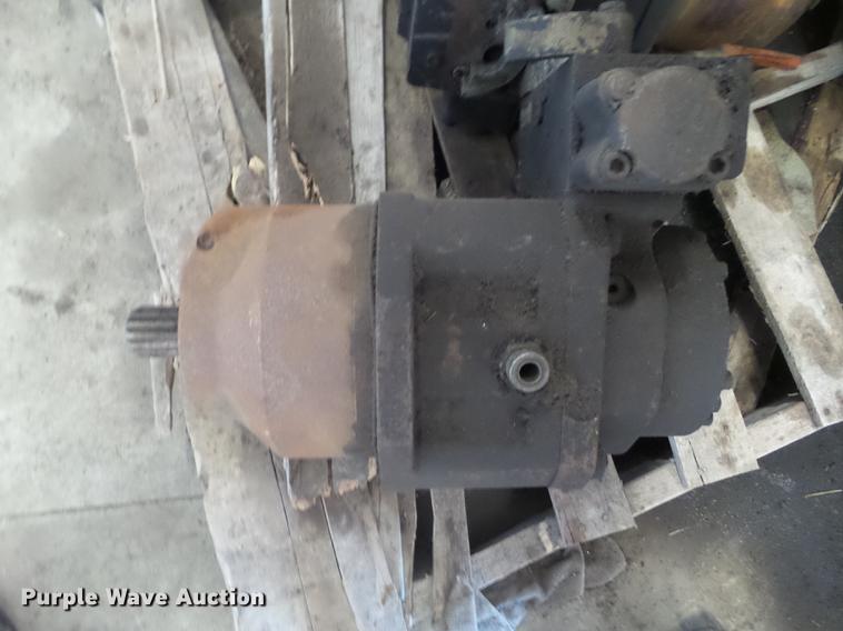 image for item DF0756 2005 Caterpillar 365B excavator