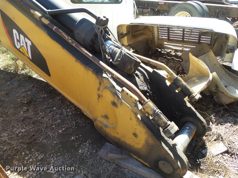 image for item DF0757 Caterpillar 365B boom, stick, and bucket