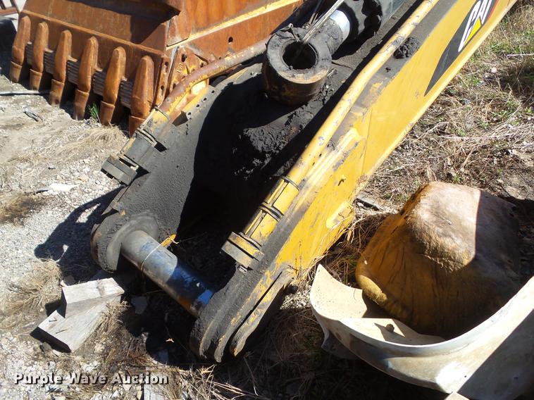 image for item DF0757 Caterpillar 365B boom, stick, and bucket