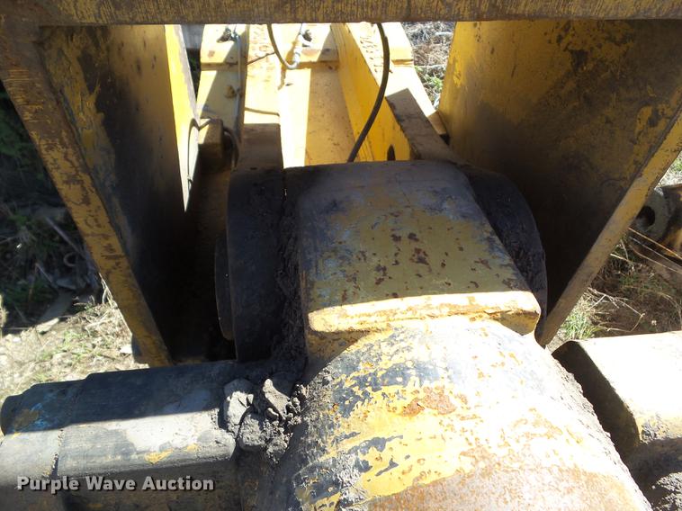 image for item DF0757 Caterpillar 365B boom, stick, and bucket
