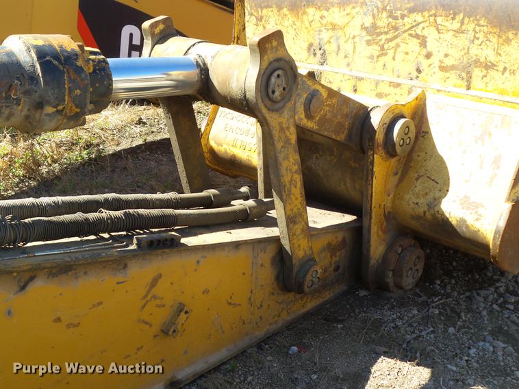 image for item DF0757 Caterpillar 365B boom, stick, and bucket