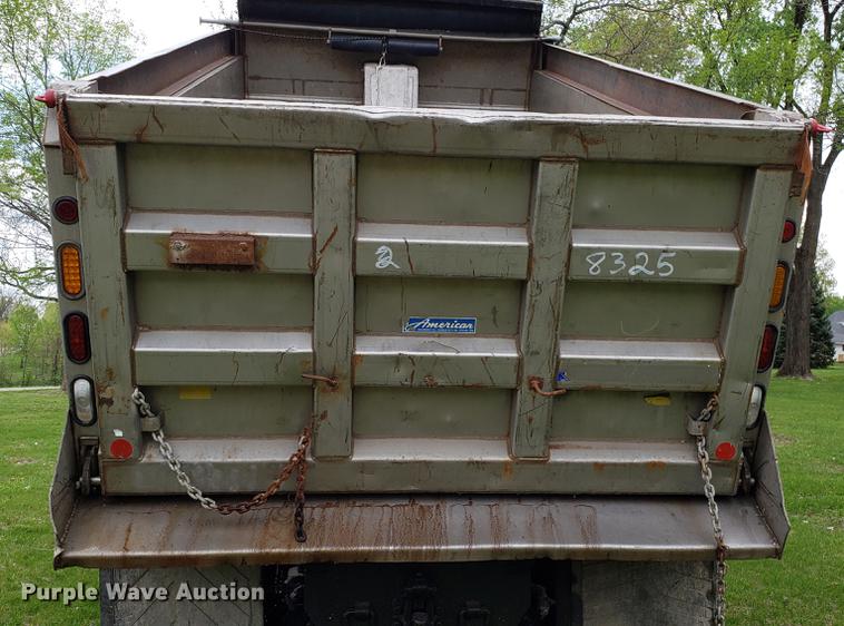 image for item DF3450 2006 International 7600 dump truck