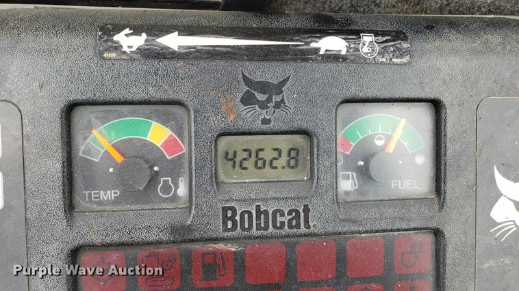 image for item DF3471 2009 Bobcat 435 mini excavator