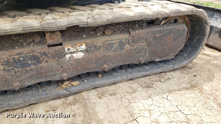 image for item DF3471 2009 Bobcat 435 mini excavator