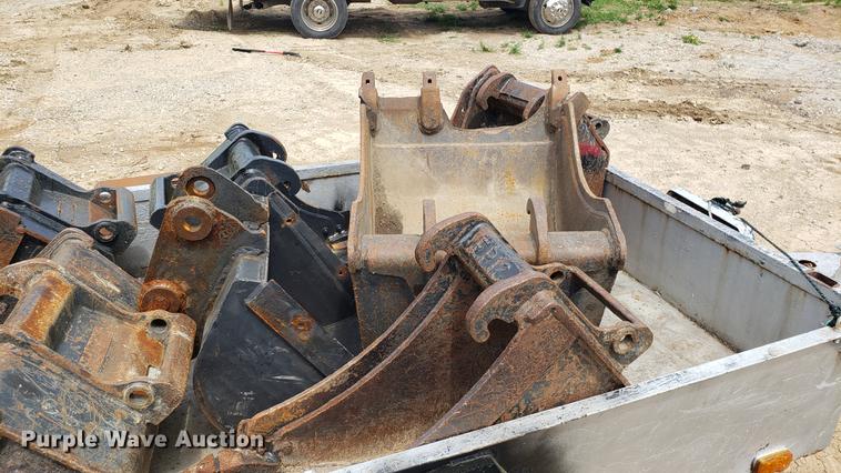 image for item DF3471 2009 Bobcat 435 mini excavator