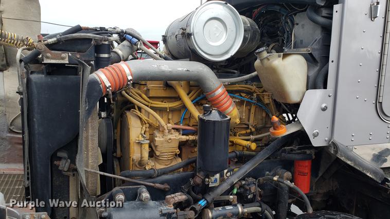 image for item DF3483 2005 Kenworth T800 dump truck