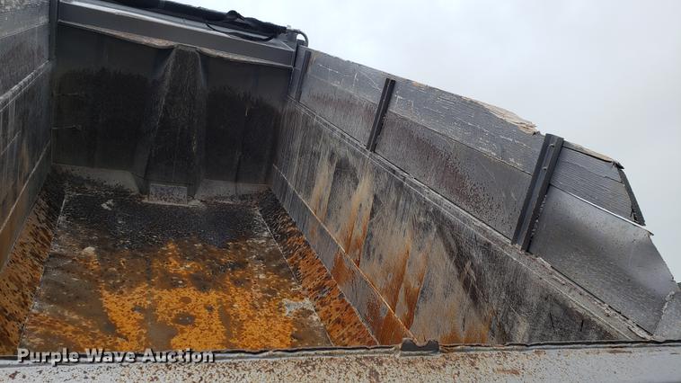 image for item DF3483 2005 Kenworth T800 dump truck