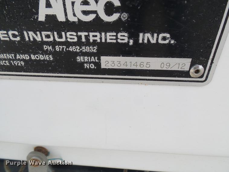 image for item DF7196 2012 Dodge Ram 5500 bucket truck